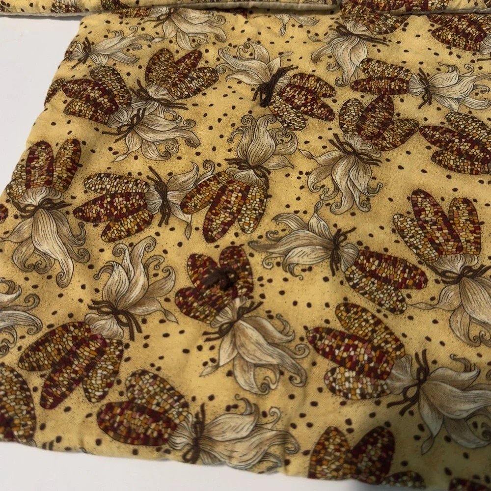 The Unbranded Brand quilted placemats